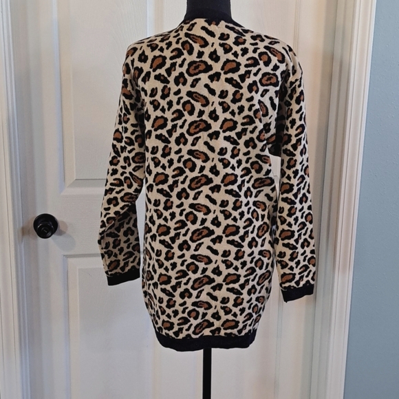 Casual Corner Vintage Cotton Blend Knit Leopard Print Button Cardigan Sweater - Picture 3 of 6